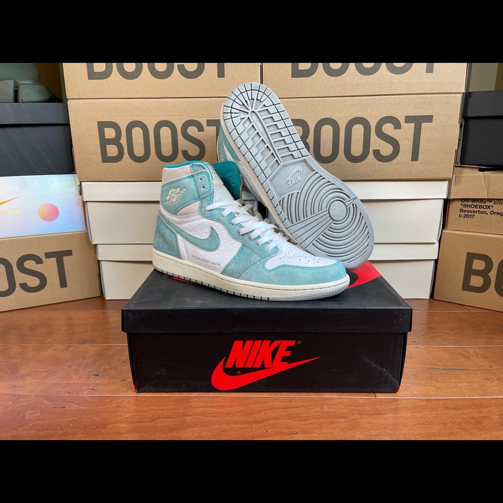 Air Jordan Retro 1 High ‘Turbo Green’
